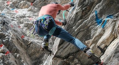 Drytooling Klettergarten Toolpark in St. Jodok | © Susanne Kraft | Berghasen