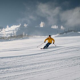 Skiing in the Bergeralm ski arena in the Wipptal in Tyrol | © TVB Wipptal |Johannes Bitter