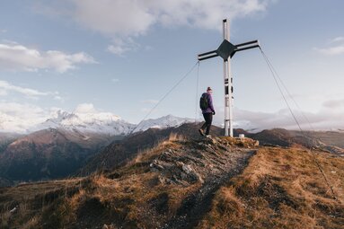 Am Gipfel des Padauner Kogel | © TVB Wipptal | Johannes Bitter