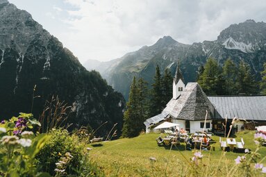 St. Magdalena mit Blick ins hintere Gschnitztal | © TVB Wipptal | Johannes Bitter