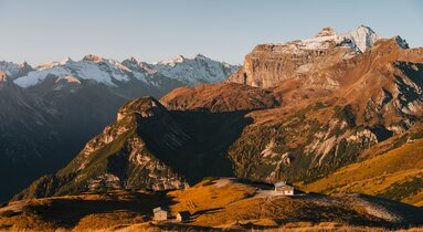 Herfstachtig uitzicht vanaf de Blaser richting de Kirchdachspitze | © TVB Wipptal / Johannes Bitter